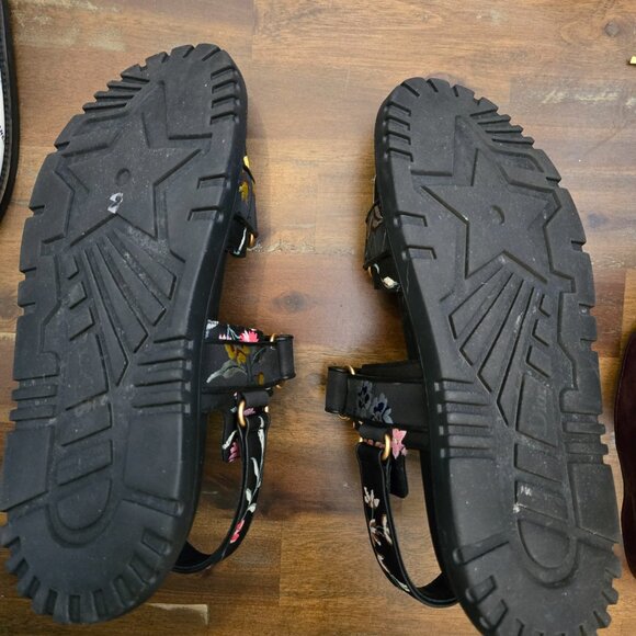 Dior Sandals Size 40 - Picture 7 of 10
